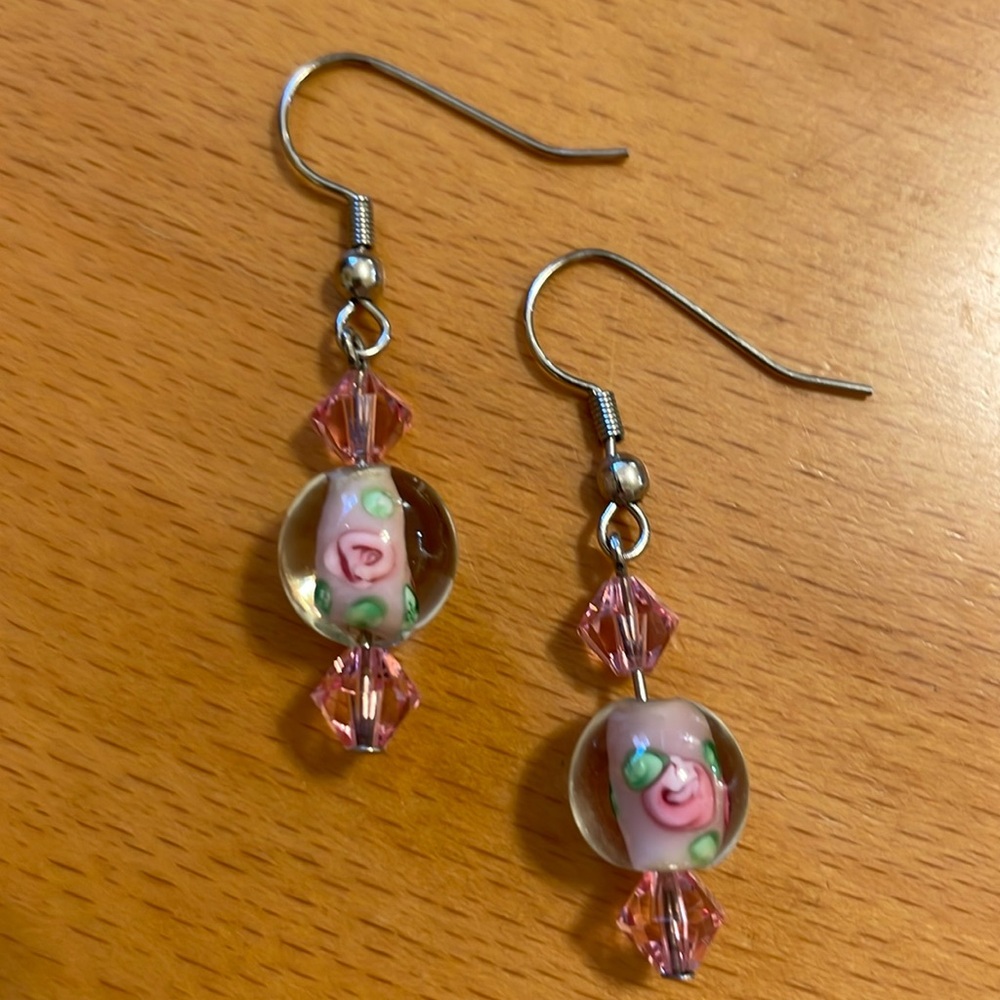 Dangling Pink and Green Flower Bead Earrings on Silver-Colored Hooks